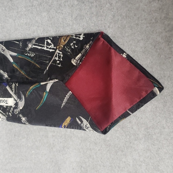 Home Improvement Men's Black "Tooling Around" Tool Pattern Tie - Picture 4 of 6